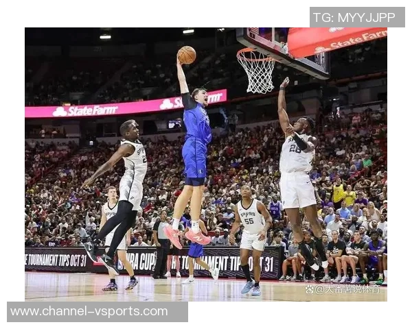 浓眉称赞弗拉格天赋出众将负责防守KD和巴特勒等顶尖侧翼球员 浓眉称赞弗拉格天赋出众将负责防守KD和巴特勒等顶尖侧翼球员