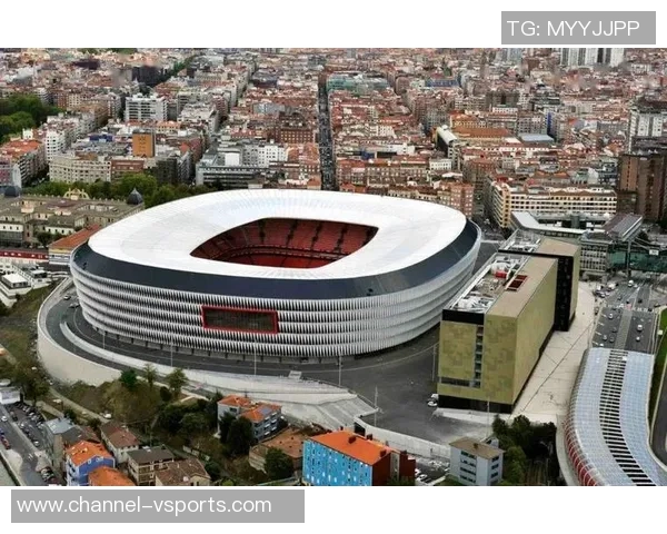 西甲球员开场静止抗议引发热议赛事转播俯瞰球场长达20秒 西甲球员开场静止抗议引发热议赛事转播俯瞰球场长达20秒