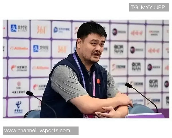 铁林谈姚明伤病影响与文班的潜力对比分析 铁林谈姚明伤病影响与文班的潜力对比分析