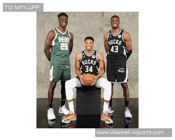 雄鹿队迎来历史时刻字母哥五弟亚历克斯签约双向合同