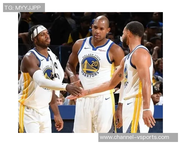 科尔赞霍福德防守智慧精准定位助球队稳固防线