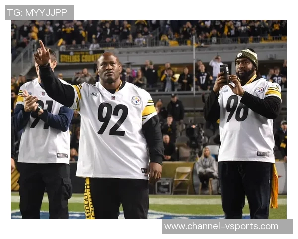 汤姆林全力以赴助球队争胜10中8砍下18分展现活力引擎风采 汤姆林全力以赴助球队争胜10中8砍下18分展现活力引擎风采