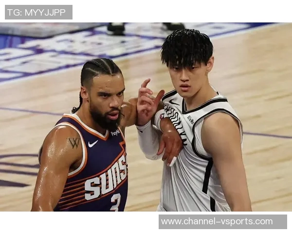 中国赛半场战报布克贡献11分曾凡博未登场托马斯状态火热助太阳暂时领先篮网 中国赛半场战报布克贡献11分曾凡博未登场托马斯状态火热助太阳暂时领先篮网