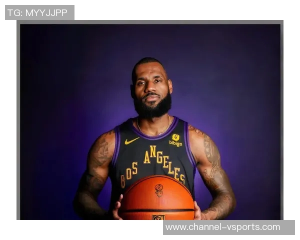 41岁依然保持高分詹姆斯连续20年评分90以上令人惊叹 41岁依然保持高分詹姆斯连续20年评分90以上令人惊叹