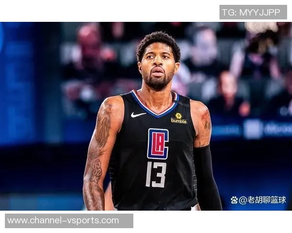 乔治复出表现平平上半场仅得7分3板状态待调整 乔治复出表现平平上半场仅得7分3板状态待调整