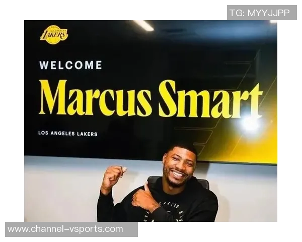 雷迪克点评斯玛特场上对抗激烈认为应增加出手机会提升表现